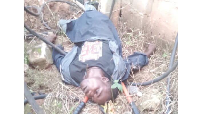 See Man Electrocuted While Stealing Transformer Cables In Enugu