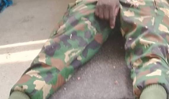 Soldier Commits Suicide In Front Of Army Camp In Abia (Photo)