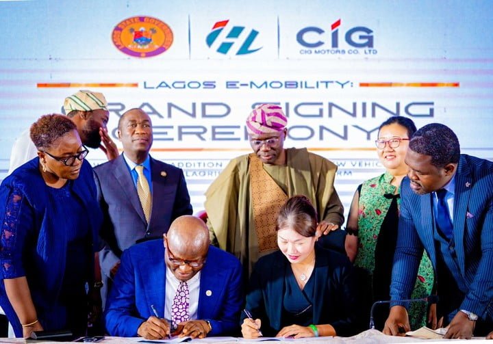 Sanwo-Olu Signs Joint Venture Agreement to Acquire 5,000 Vehicles for LAGRIDE