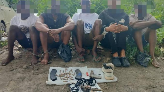 Police Arrest Five Robbers, Gang Members In Delta (Pictures)