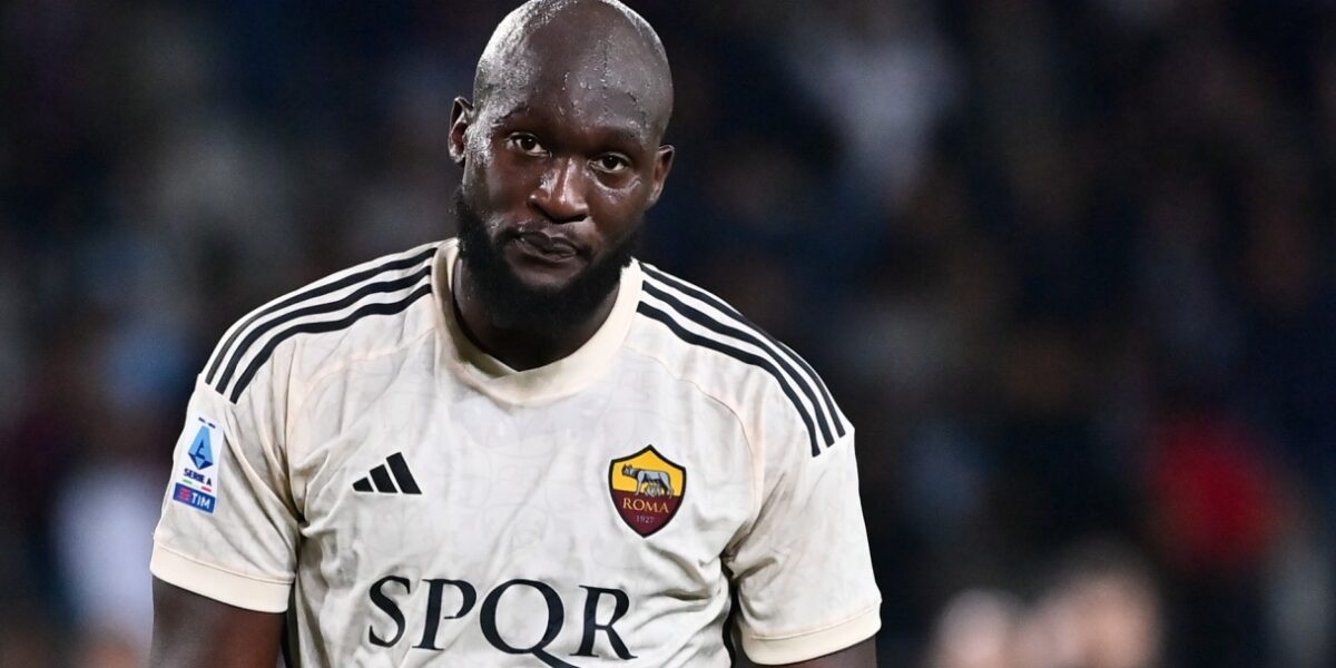 Lukaku Of Chelsea Will Finish His Physical In Italy And Sign A Permanent €30 Mil