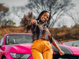 Lwah Ndlunkulu excited as she buys a new car (Photos)