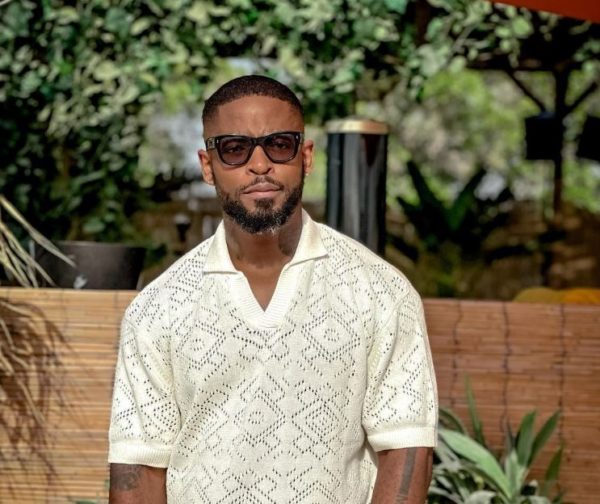 Twitter users praise Prince Kaybee’s heartwarming gesture after he gives back to the community (Video)